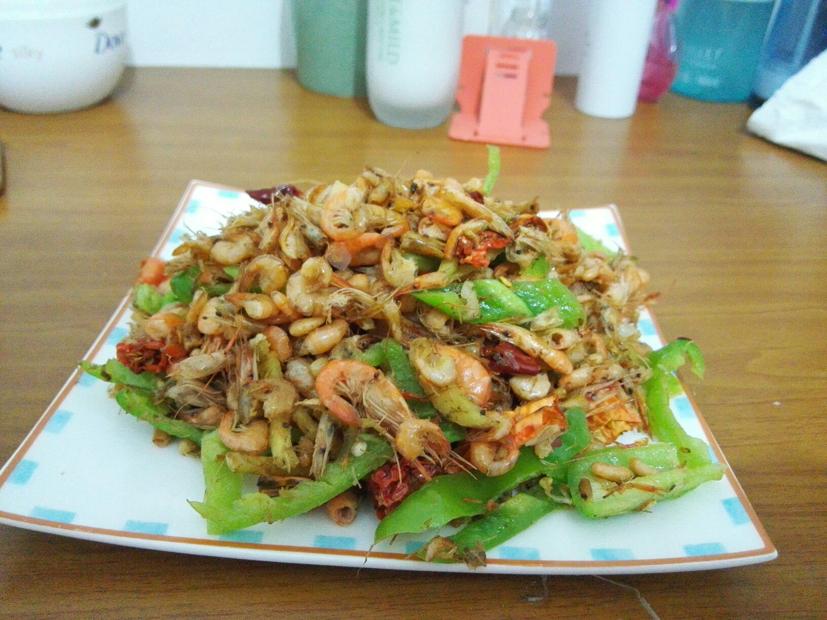 炒小虾的做法