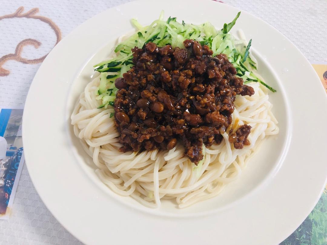 堂妈的炸酱面