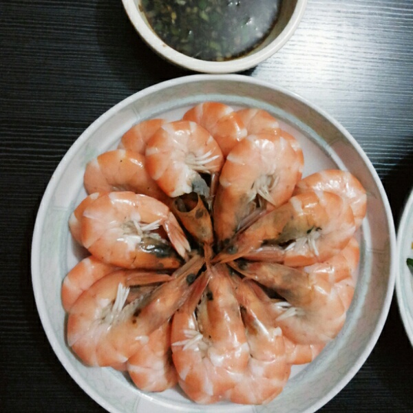 鲜美白灼虾