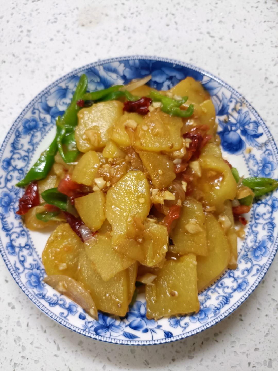 红烧土豆片