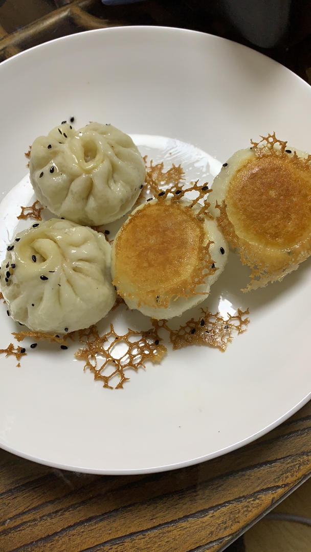 从业三十年师傅教-上海特色鲜肉生煎