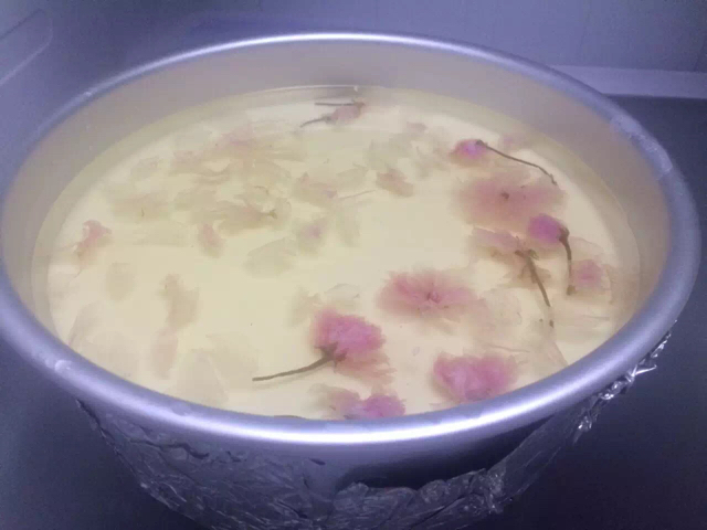 樱花渐变慕斯蛋糕（6寸）