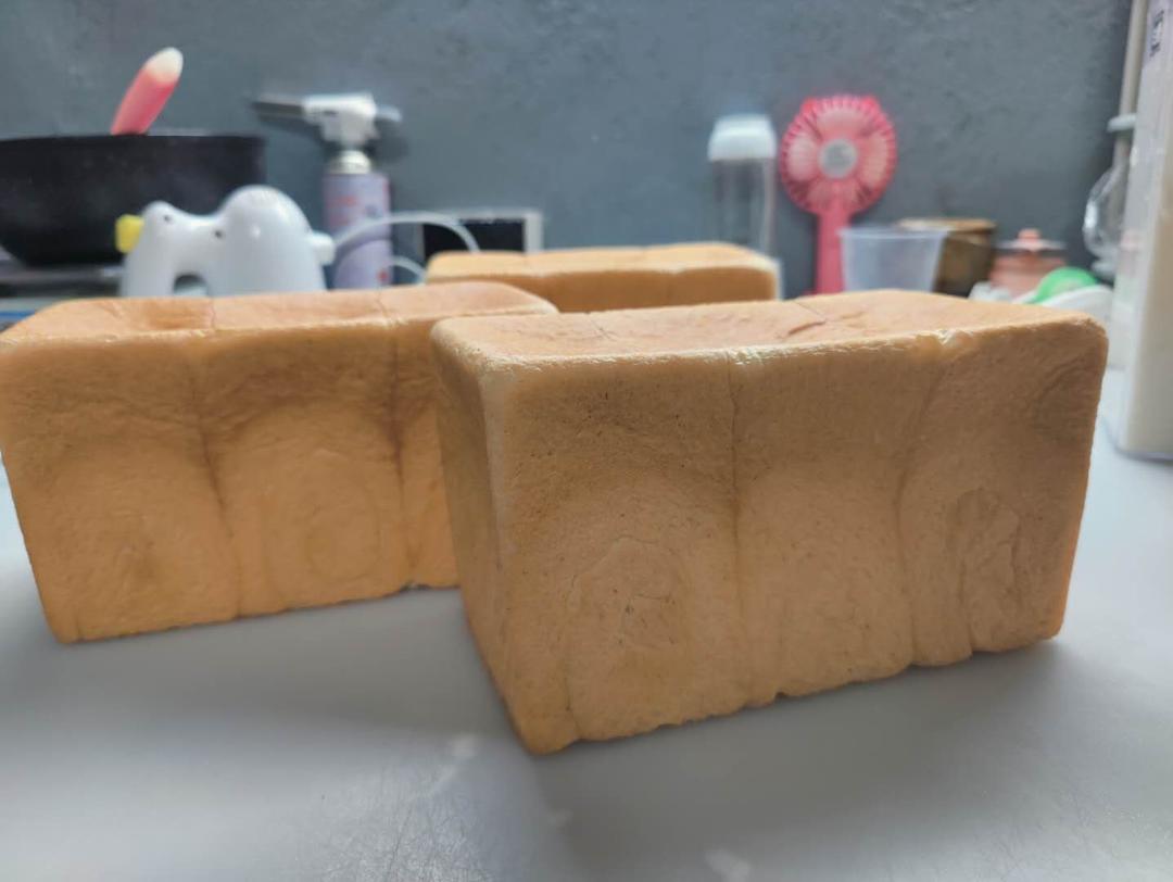 一种面团两种面包的云朵全麦吐司（一）