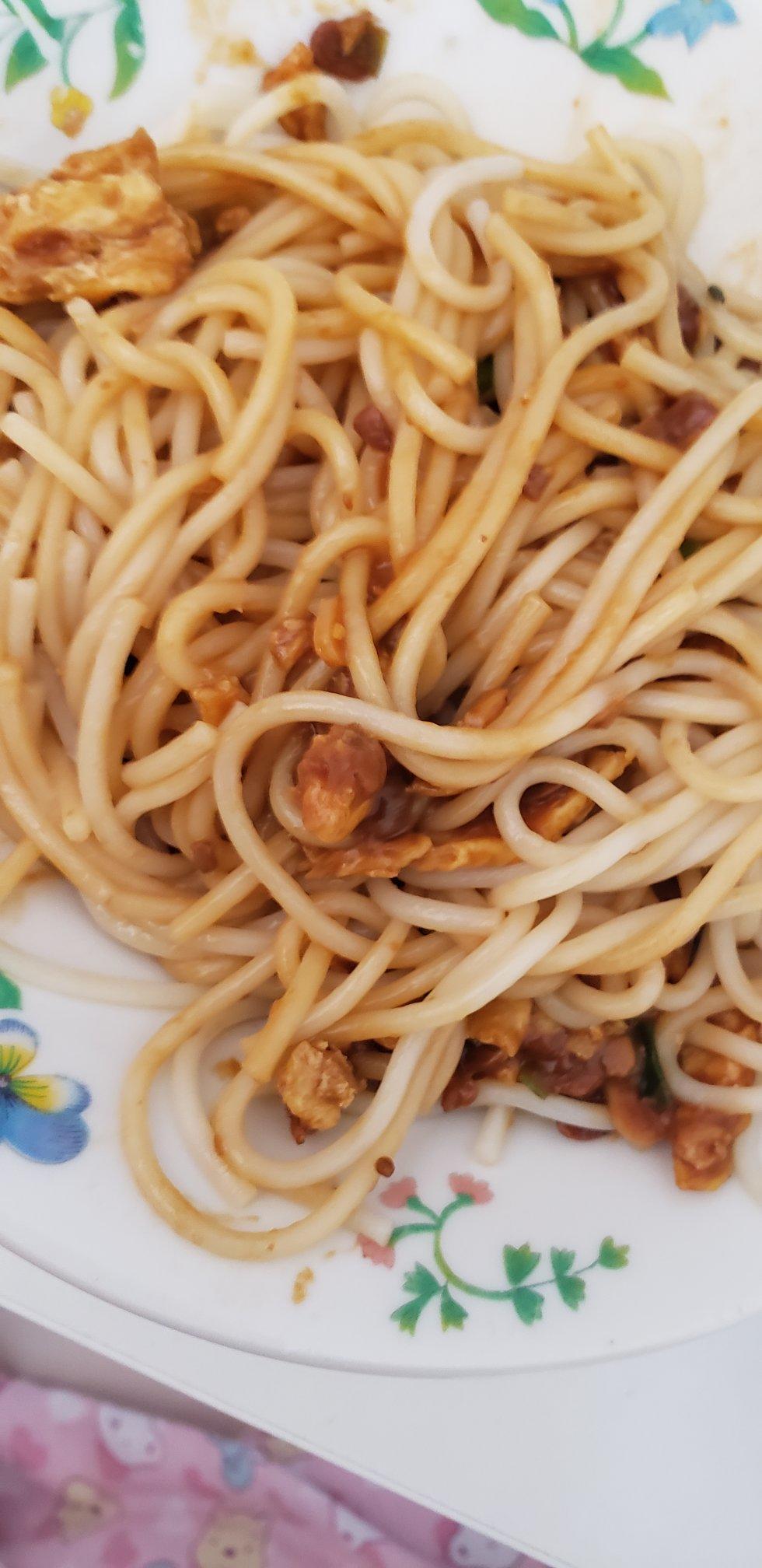 鸡蛋炸酱面，太好吃了吧