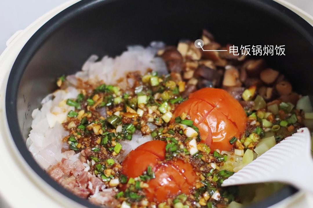 新手！电饭锅焖饭的做法