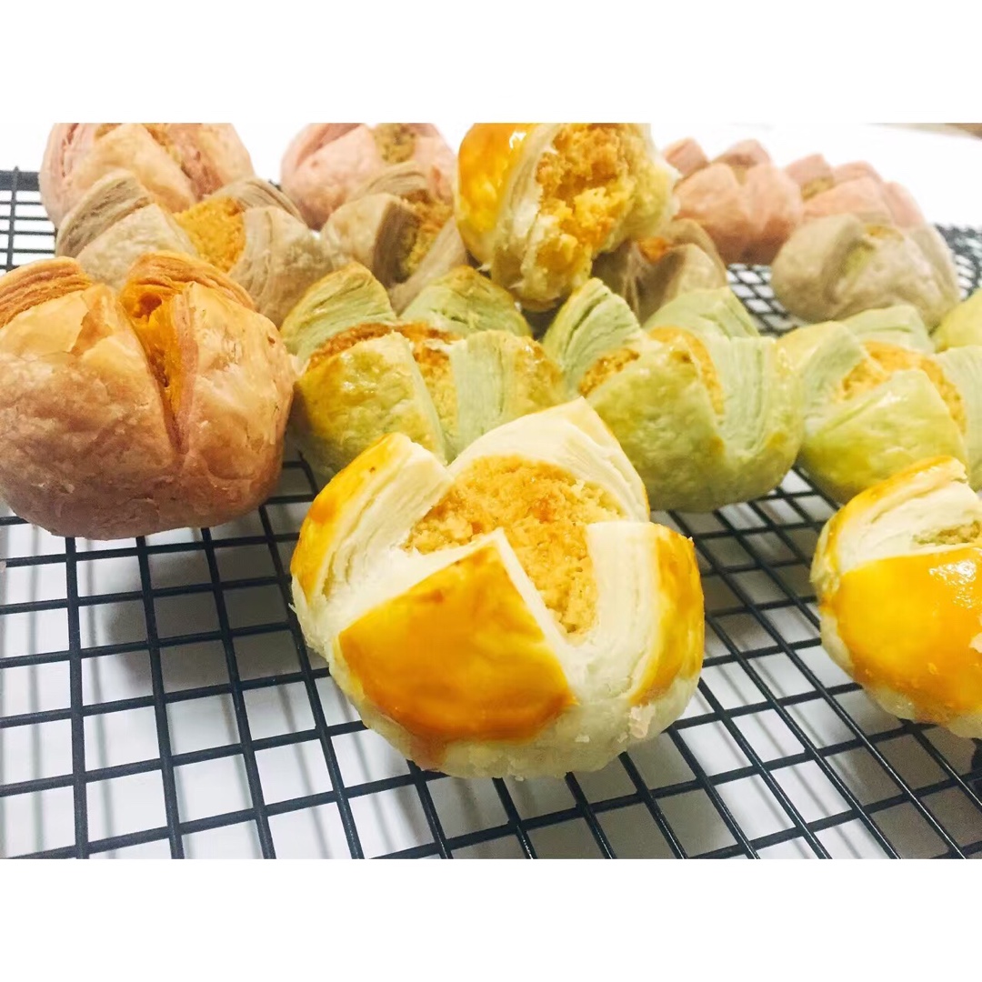 花开富贵之四种口味的椰蓉开口酥