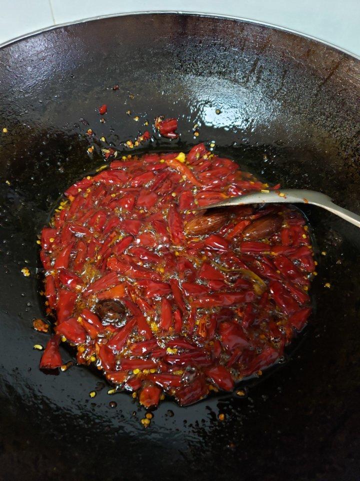 厨师长教你：“麻辣火锅汤底”的极速版本，一看就有食欲，收藏了