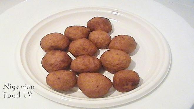 Kuli Kuli: Nigerian Peanut Balls的做法