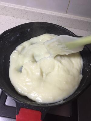 椰香牛奶冻的做法 步骤3