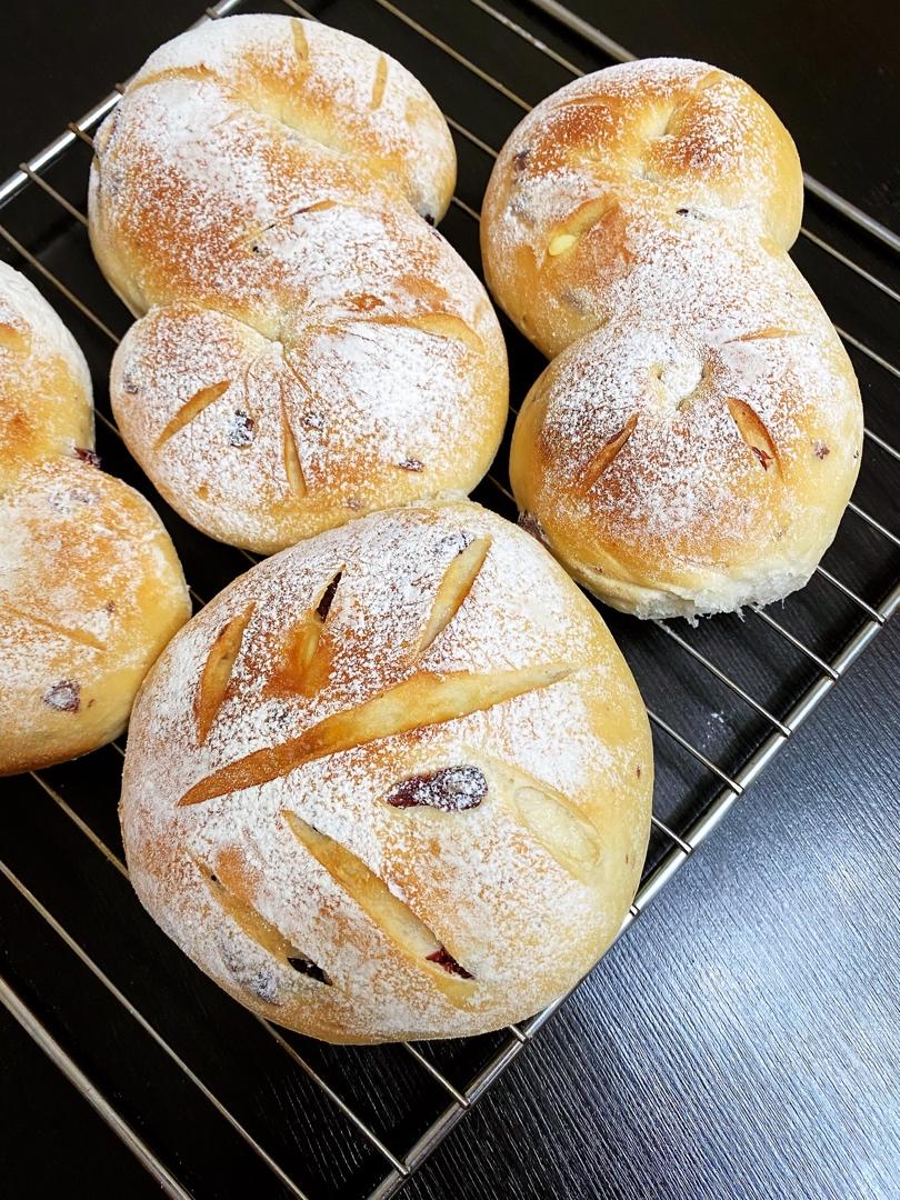 面包店里的常客——蔓越莓奶酪软欧