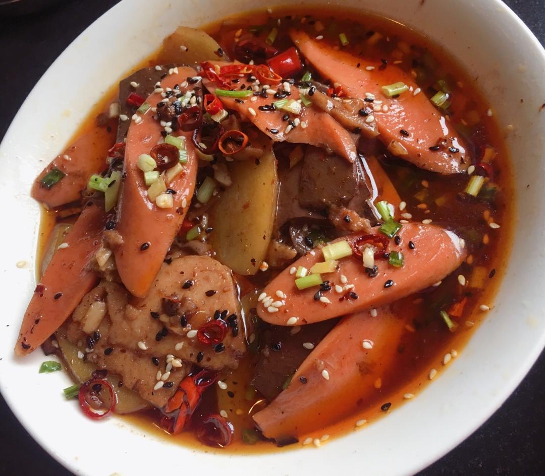 厨师长教你：“毛血旺”的家常做法，味道很棒先收藏起来