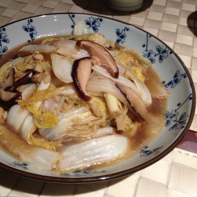 娃娃菜炒香菇
