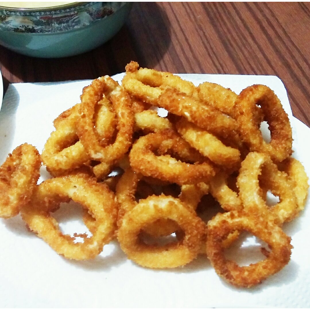 酥炸鱿鱼圈——好吃到停不了口