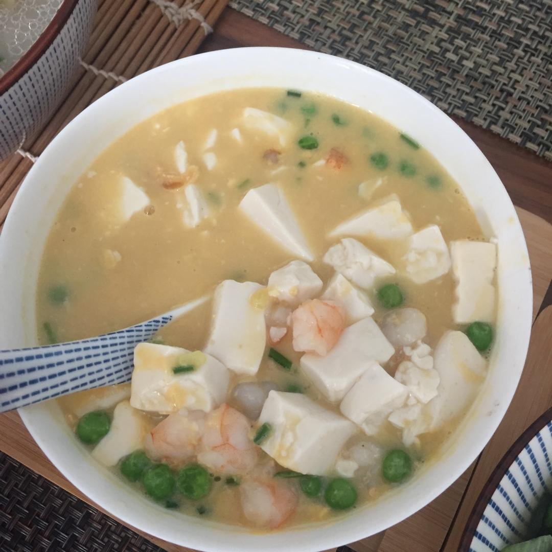 咸蛋黄虾仁豆腐