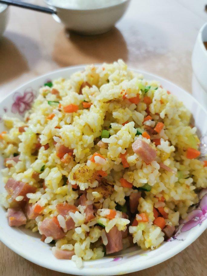 什锦蛋炒饭