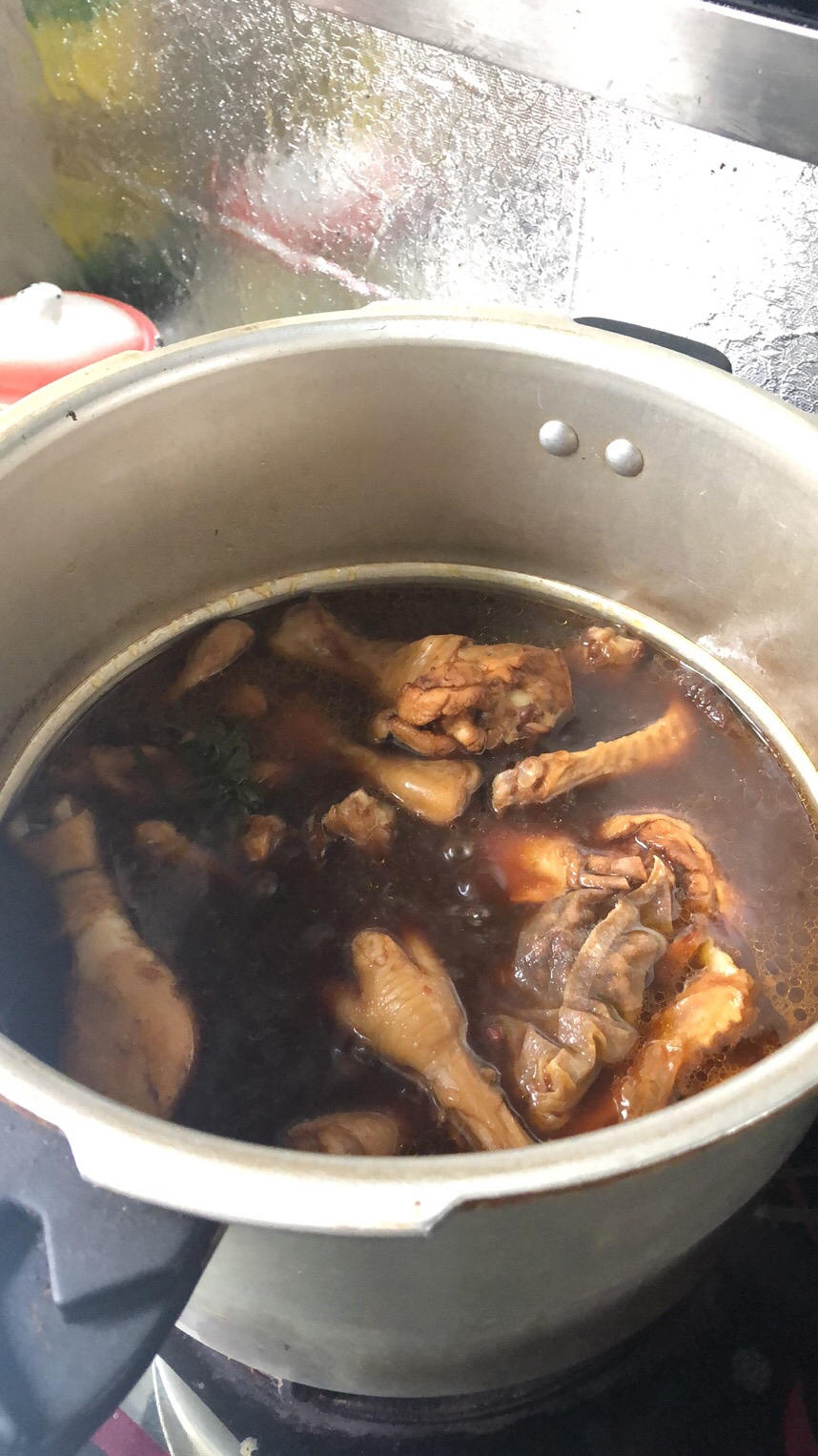 电饭煲卤味~卤鸡爪卤鸡翅万能卤