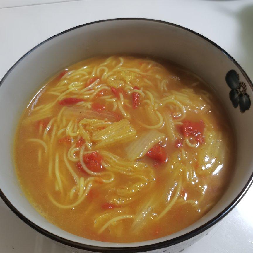 素食主义者的快手早餐——蔬菜咖喱浓汤面