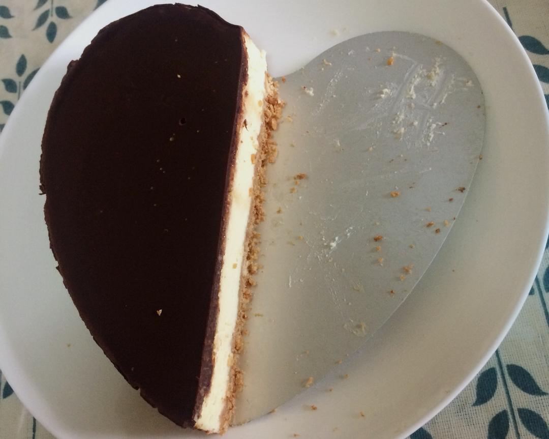 爱心巧克力芝士蛋糕