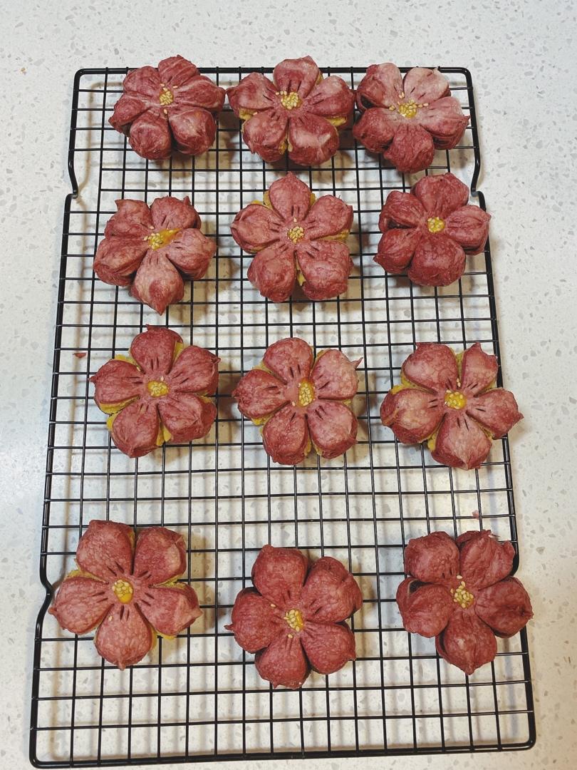 绿豆沙馅桃花酥