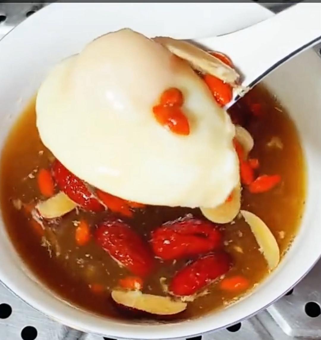 入冬早餐 黄芪蒸蛋