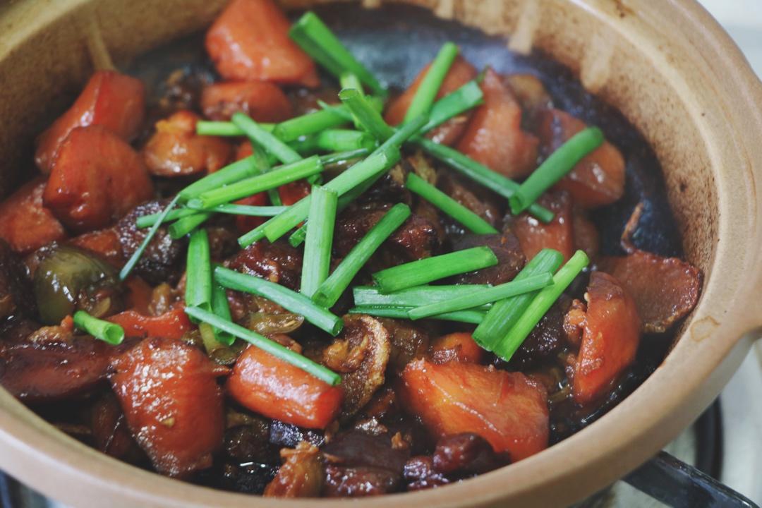 【红烧羊肉煲】