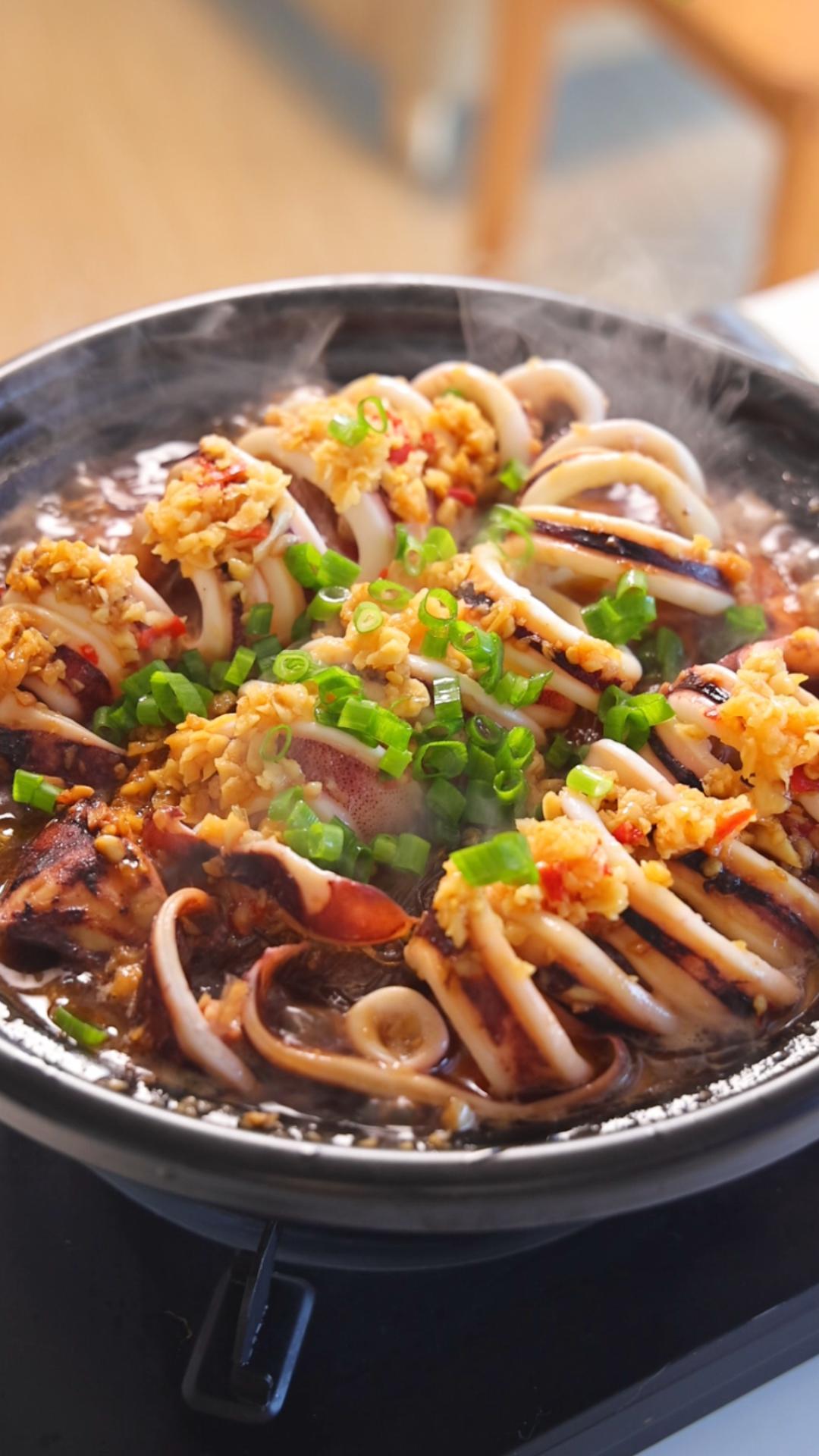 蒜蓉鱿鱼粉丝煲