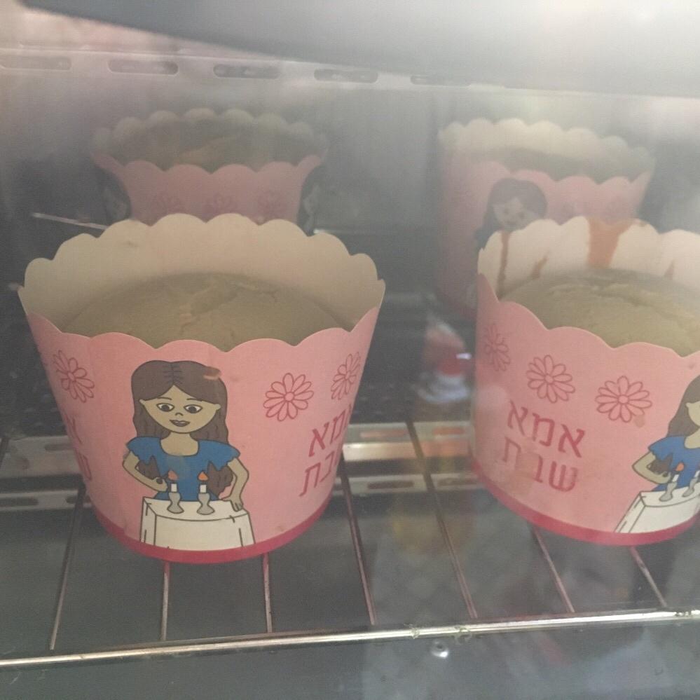 超简单完美戚风蛋糕（6寸2蛋）附打发、翻拌、脱模视频