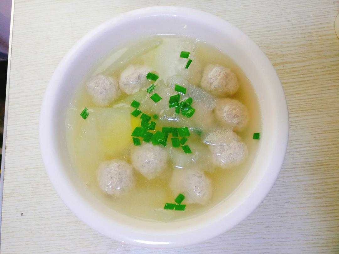 夏天不可错过的家常味--冬瓜丸子汤