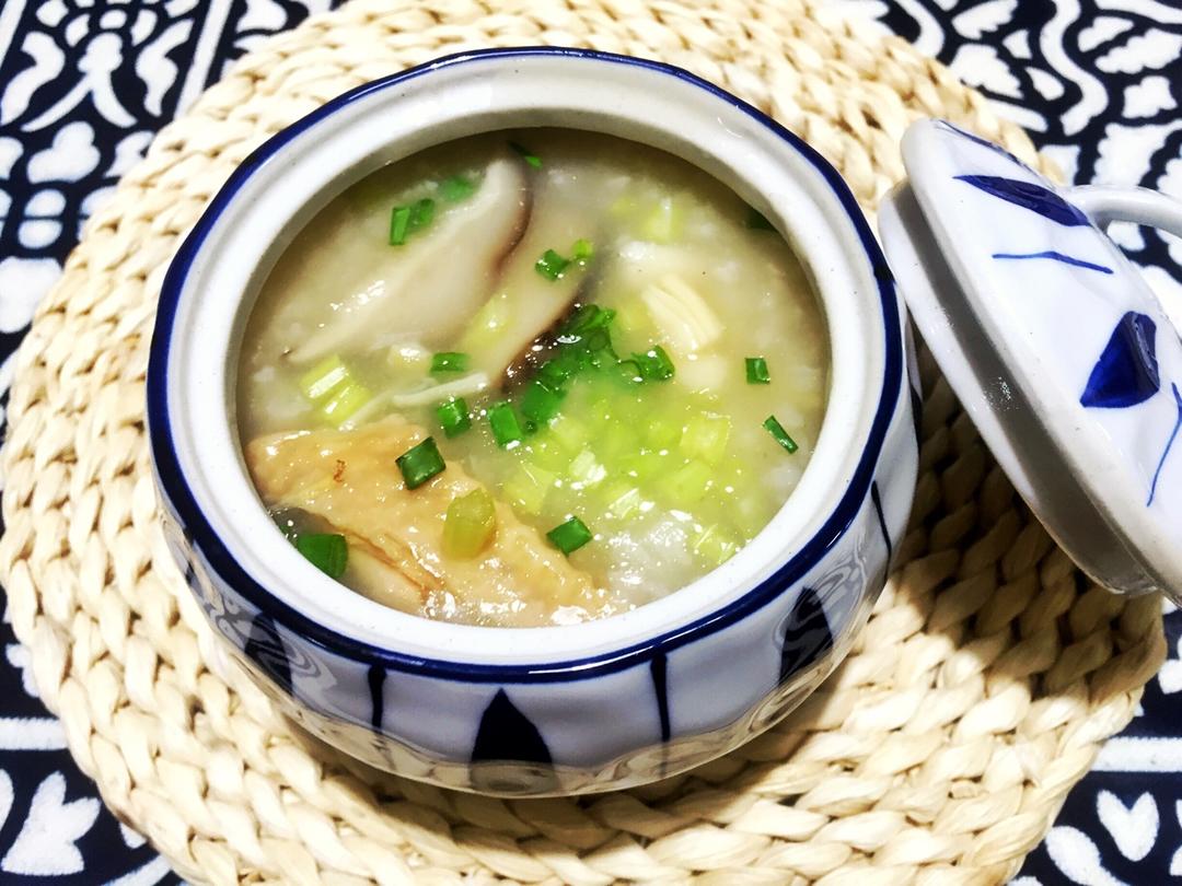 香菇滑鸡粥