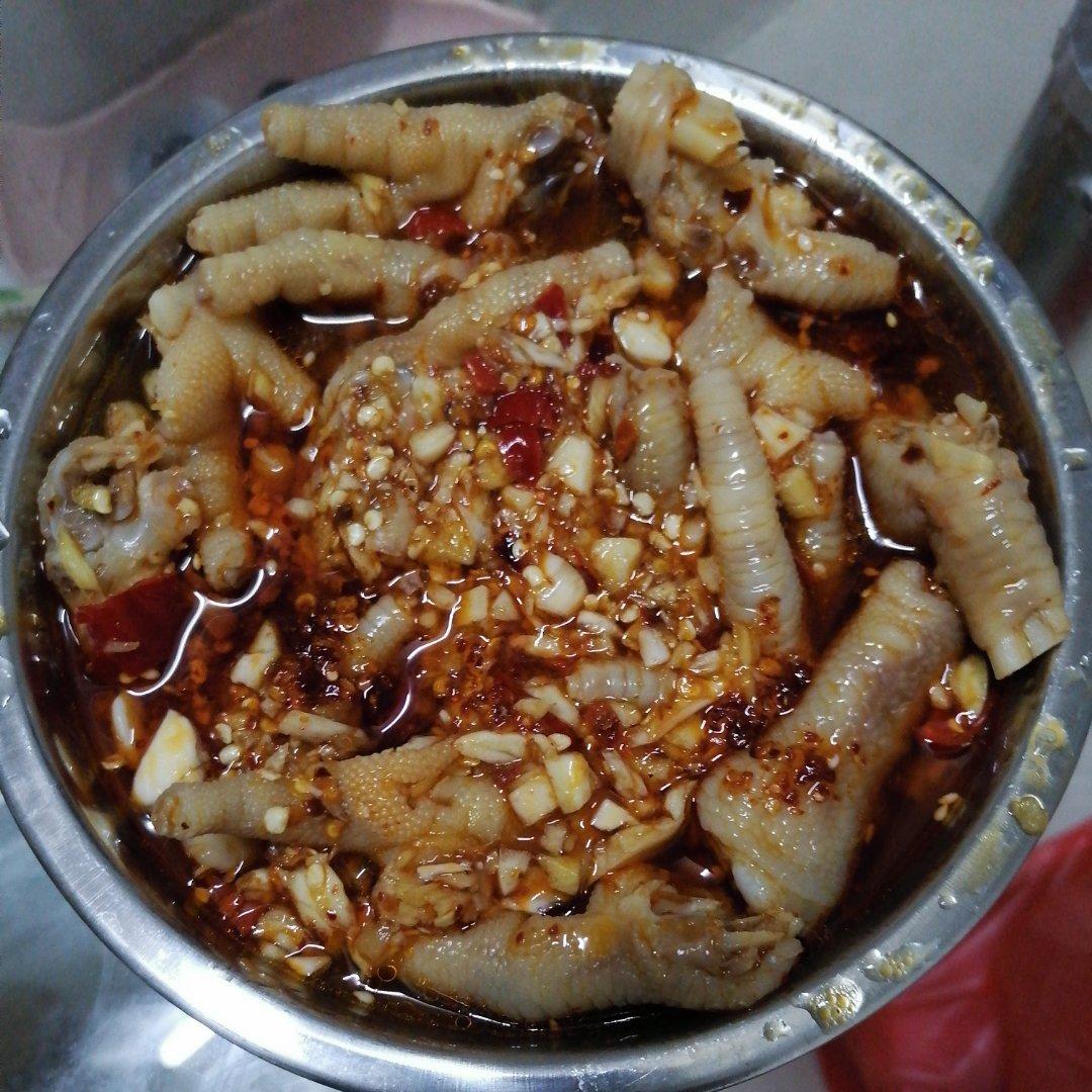 蒜蓉拌凤爪---好吃到停不下来