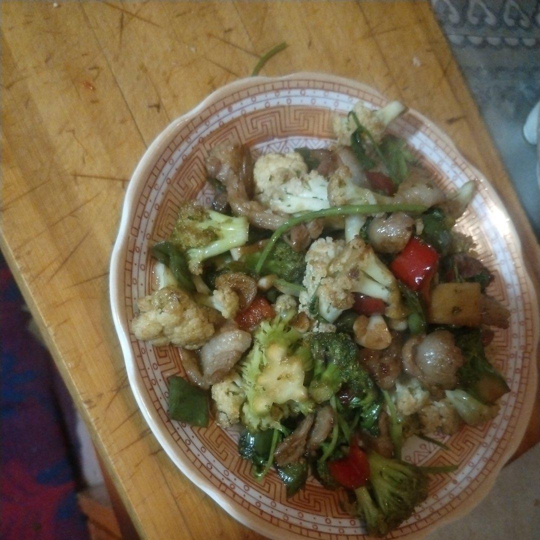 和饭店一个味道的干锅花菜