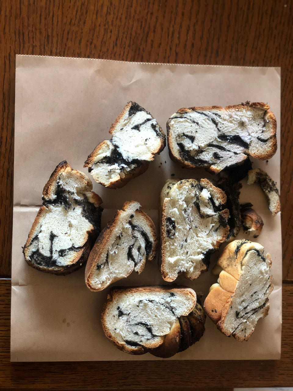 黑芝麻豹纹吐司