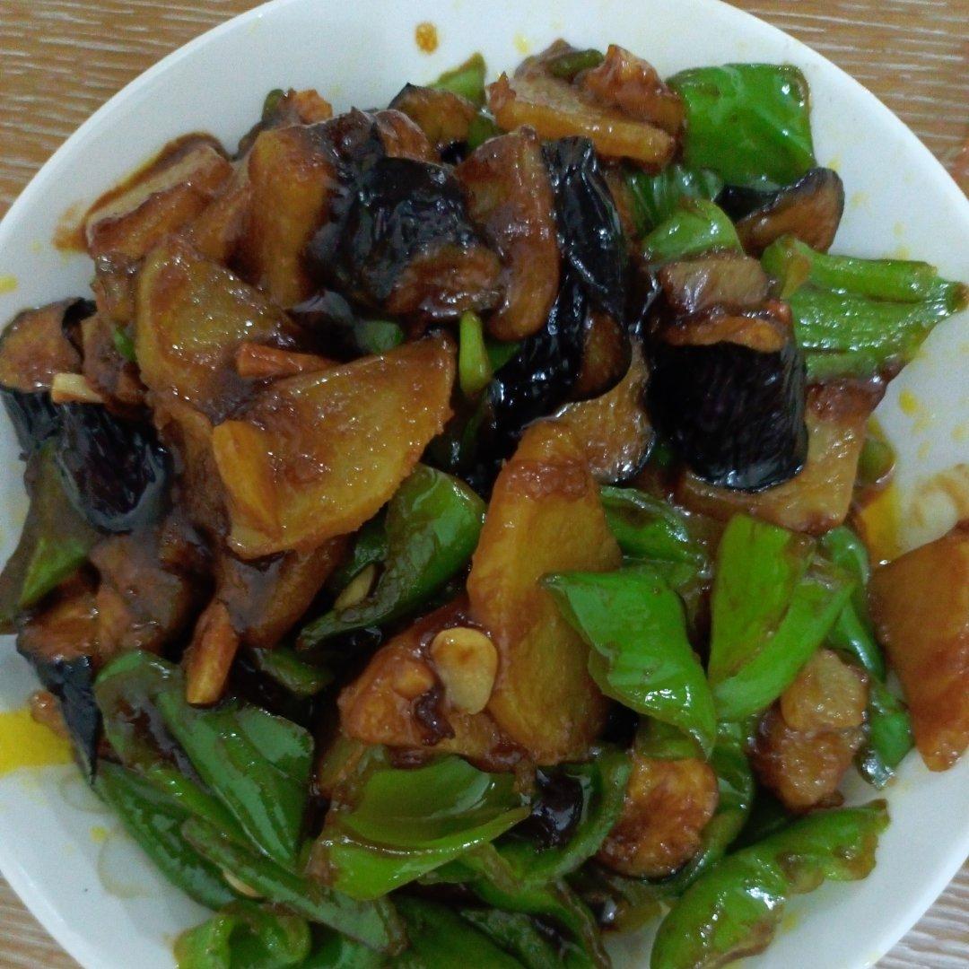 超级下饭的地三鲜