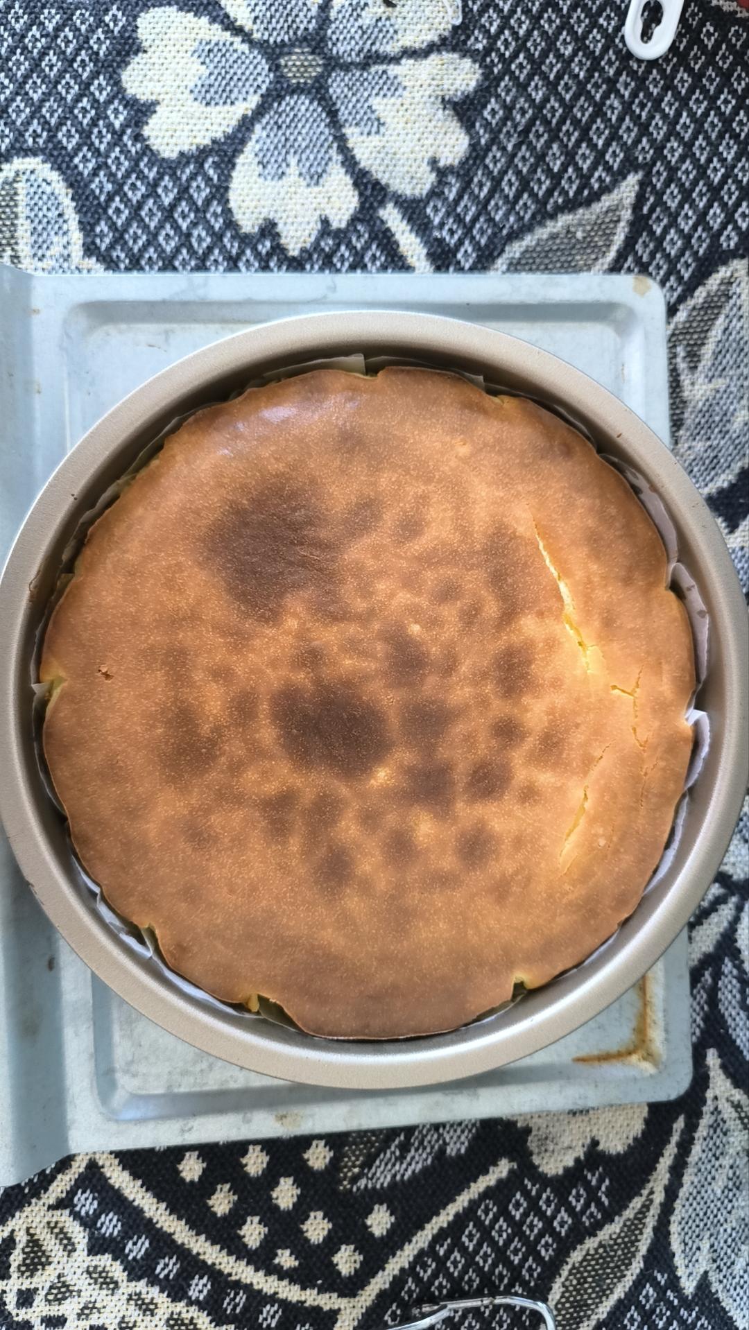 巴斯克芝士蛋糕（8寸）