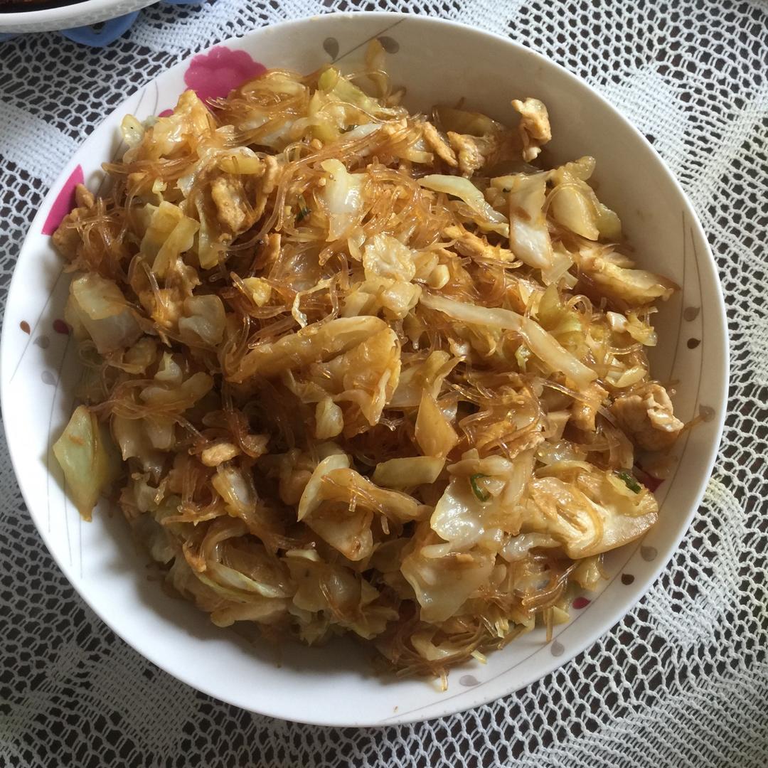 包菜粉丝炒鸡蛋