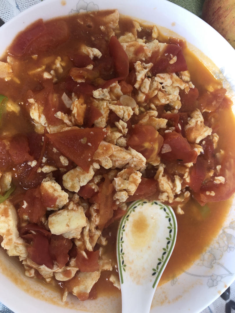 番茄炒鸡蛋（超浓的番茄味）