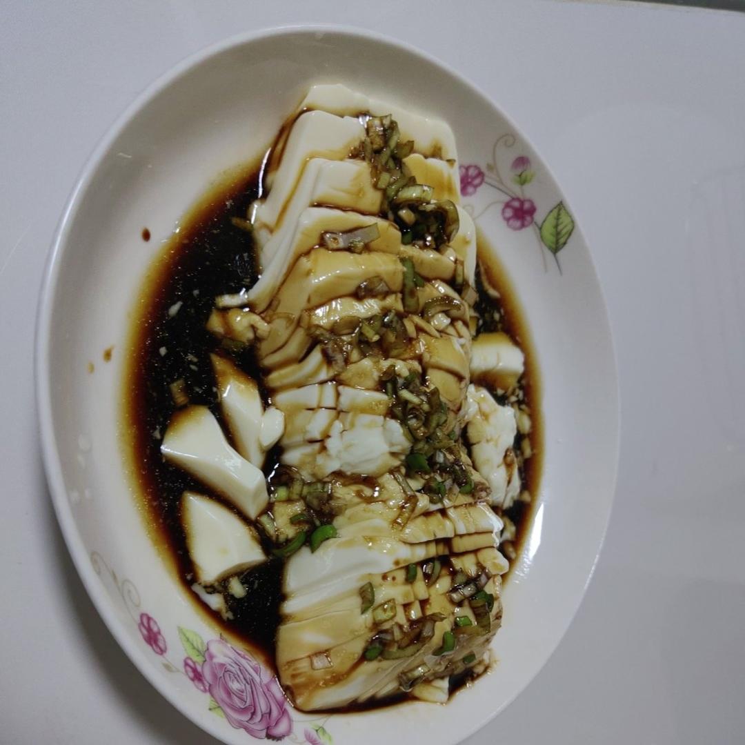 凉拌内脂豆腐