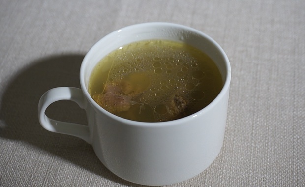 银耳百合橄榄鸽子汤 健康养生汤的做法