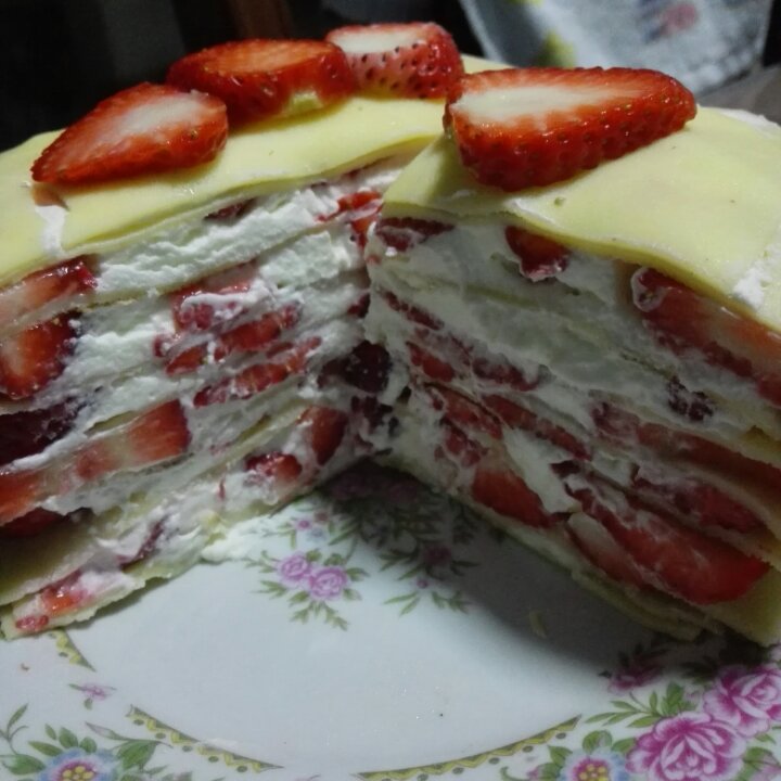 草莓千层饼
