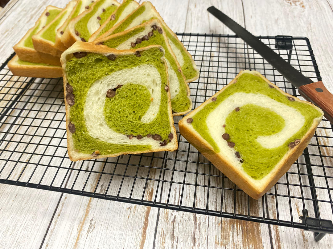 双色吐司 抹茶蜜豆老面吐司🍞
