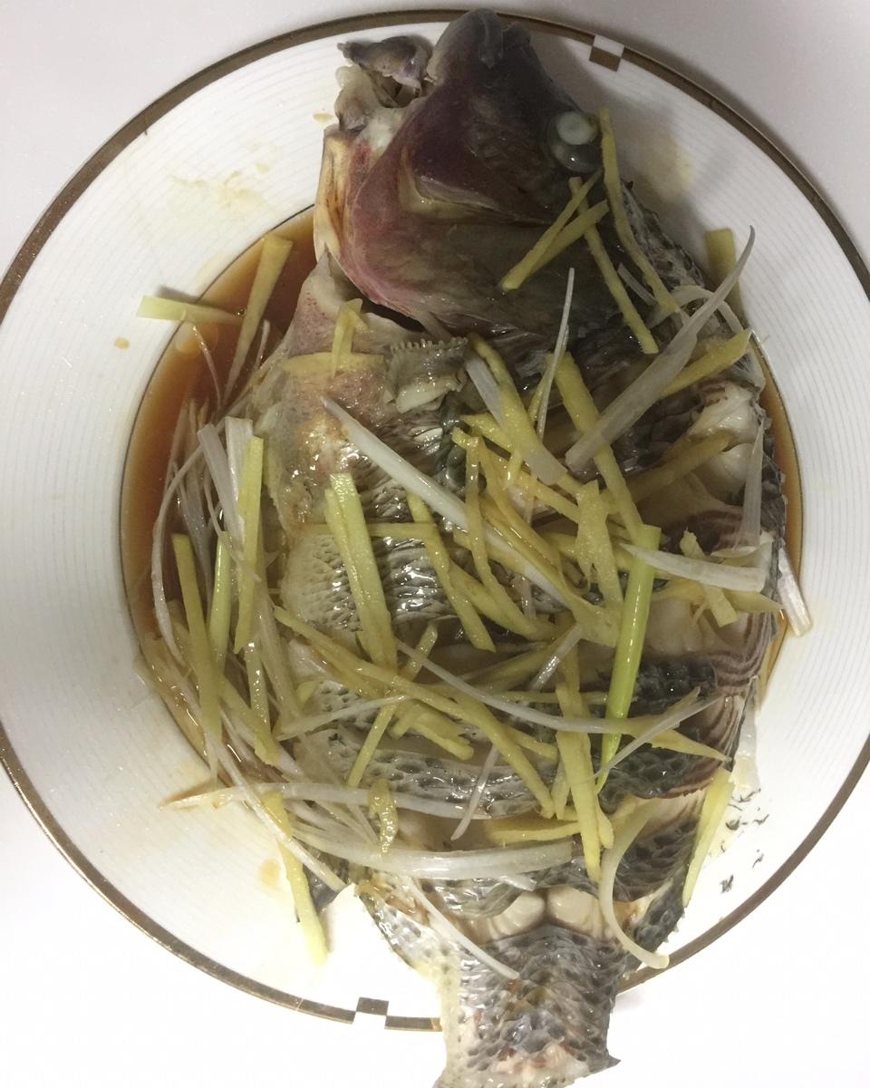 清蒸非洲鲫鱼