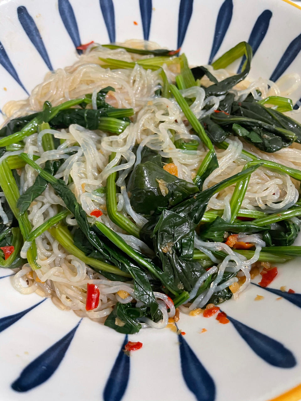 万能凉拌菜料汁（凉拌菠菜粉丝）