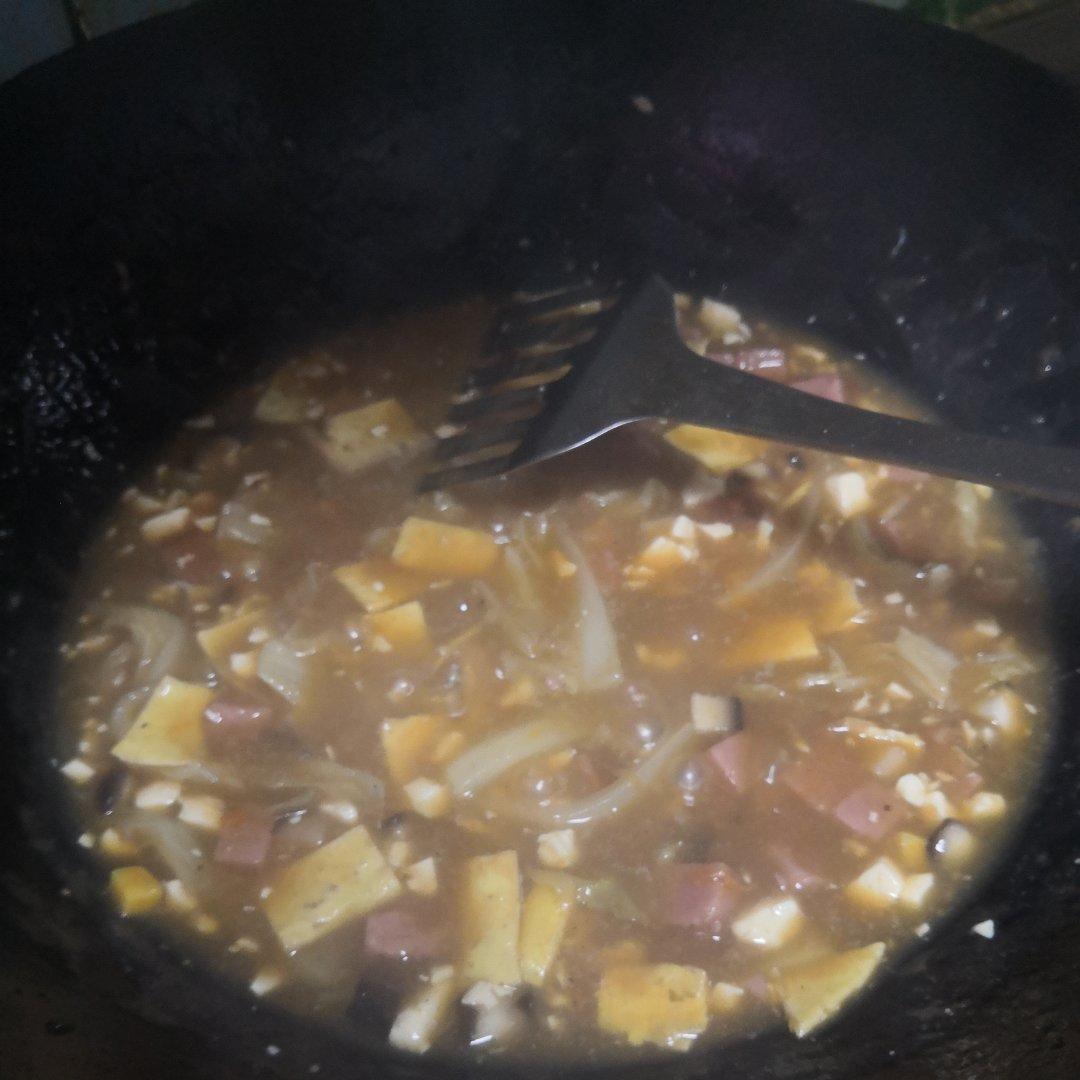 暖胃又下饭的香肠白菜豆腐煲🔥10分钟搞定