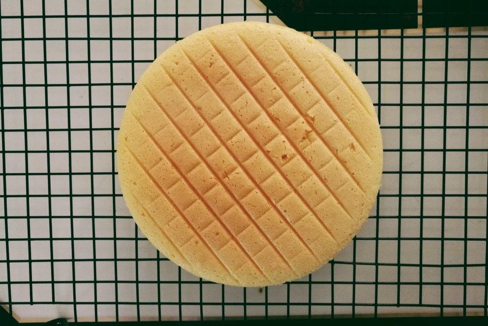 消耗淡奶油:仿乳酪蛋糕  〖6寸  超详细哦~〗