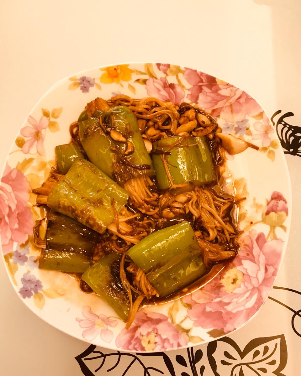 青椒金针菇