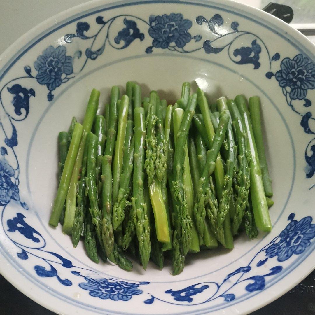 芦笋的挑选、基础处理与芦笋清汤