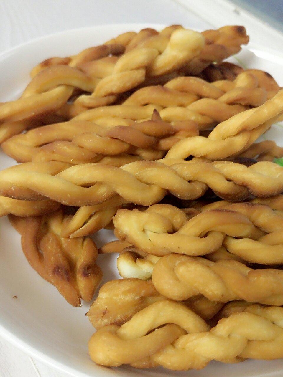 鸡蛋小麻花