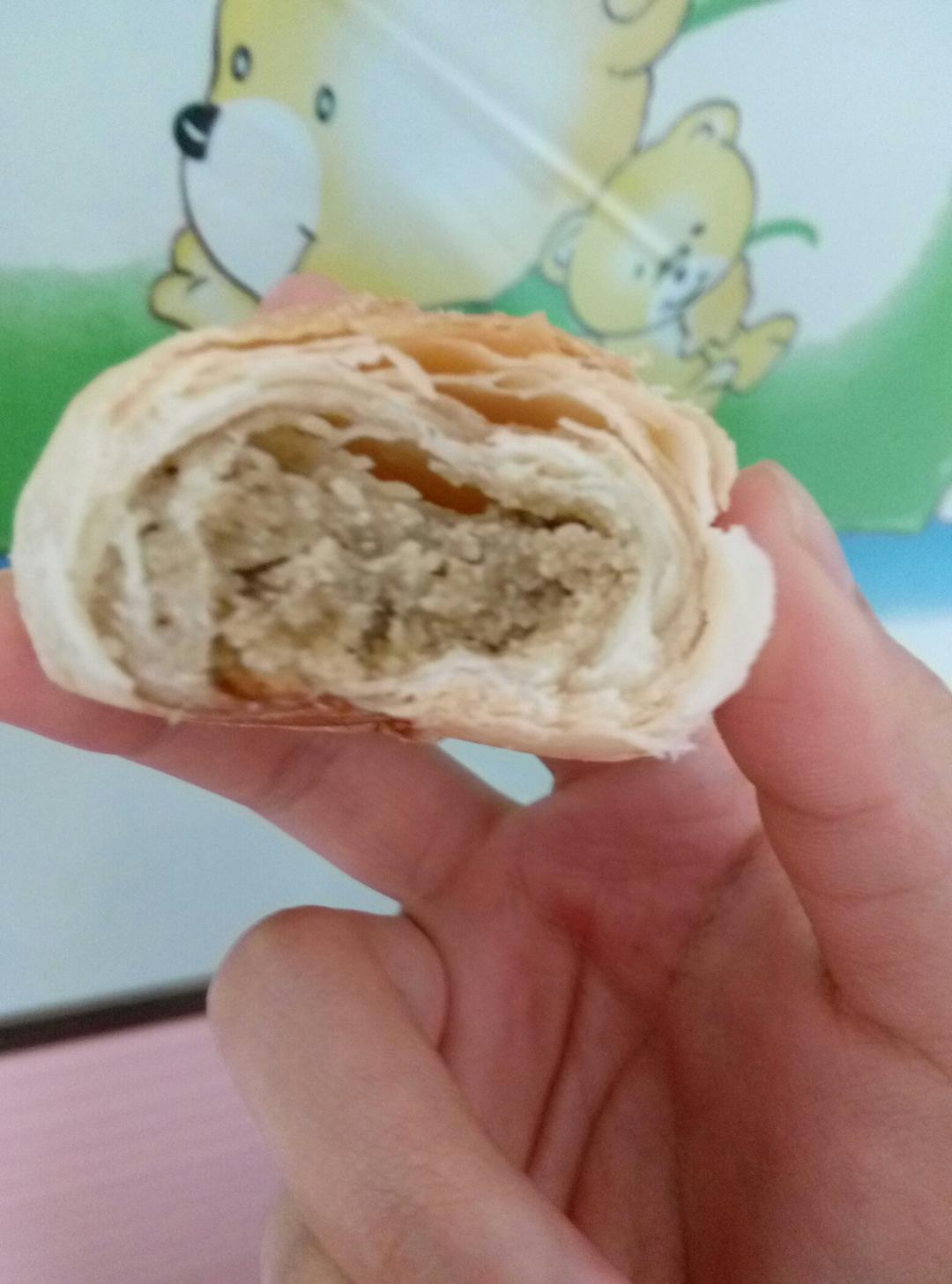 酥皮绿豆饼   酥得掉渣渣