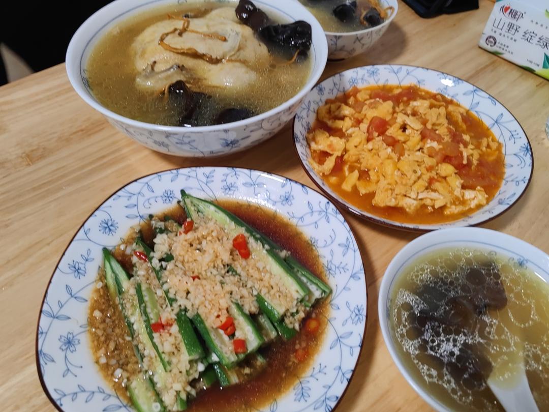 蒜蓉秋葵