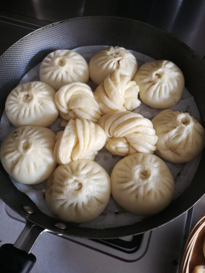 胡萝卜羊肉包子